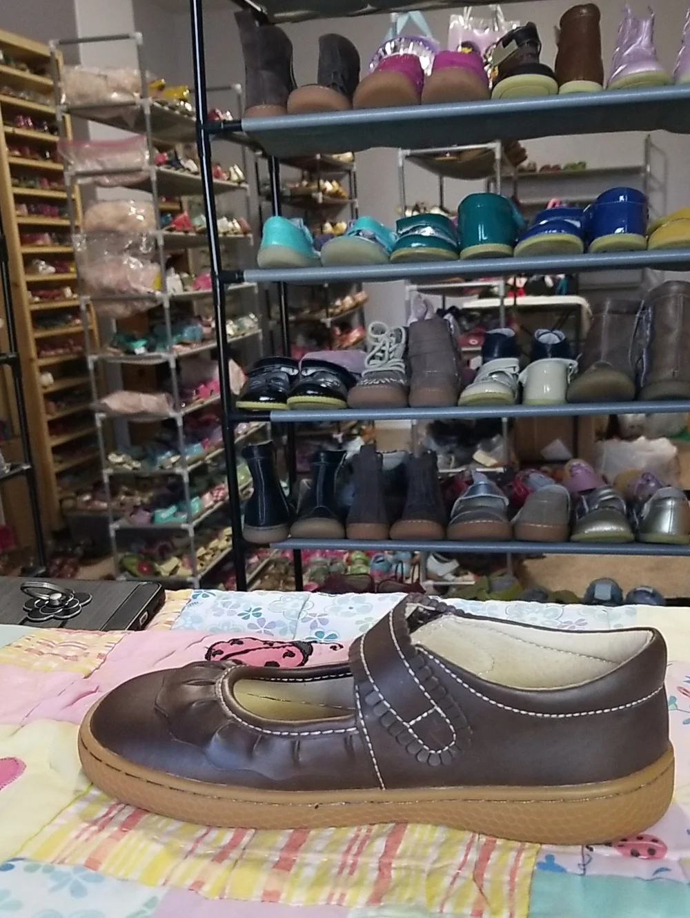Livie & Luca Brown Leather Mary Jane Shoes HTF Size 2 Youth Brown Leather Ruche